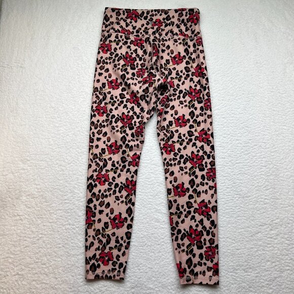 Wildfox | Leopard contender neutral coral ankle leggings Medium - Picture 8 of 9